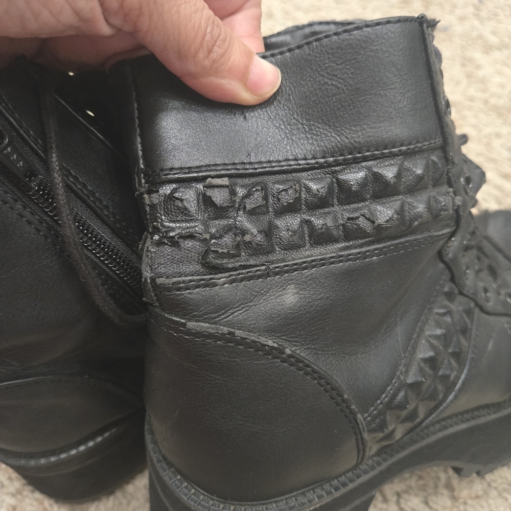 Demonia Ranger Boots Size 9 View 5